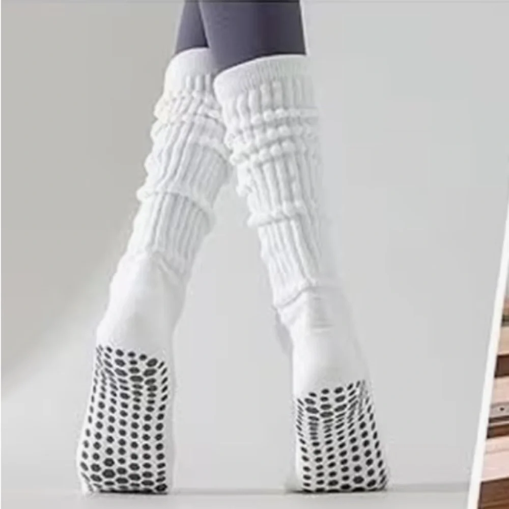 🤎 grip socks‎ Pilates slouchy barre yoga neutral tones